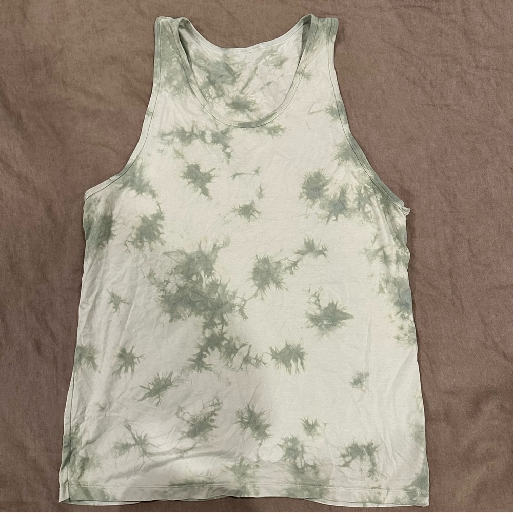 Lululemon Fundamental Tank